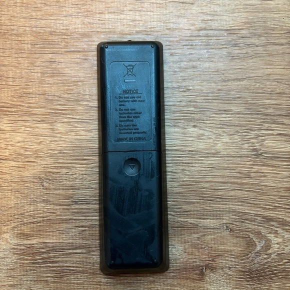 GENUINE FUNAI NH307UD LCD TV REMOTE - LF320FX4 LF320FX4F OEM Tested - Picture 2 of 2